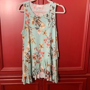 Floral sleeveless tunic